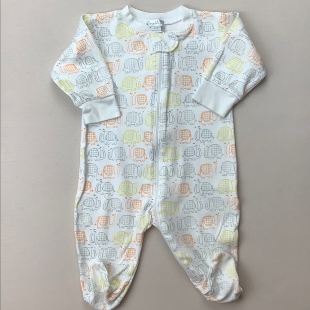 Kissy Kissy Elephant Footie